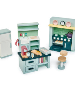 Wooden kitchen furniture set